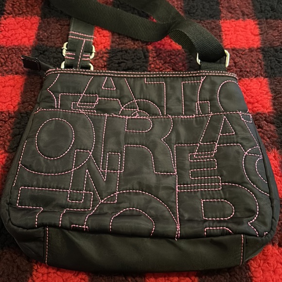 Kenneth Cole Reaction Purse - Picture 3 of 6